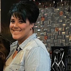 Meet your Posher, Bethanie